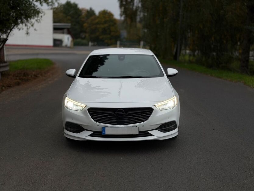Opel Insignia 118.000 km 16.500 € Arzbach 56337