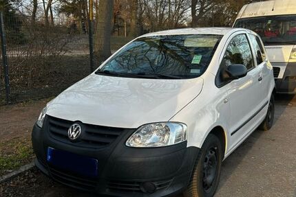 VW Fox 118.000 km 1.800 &euro; Berlin 10435