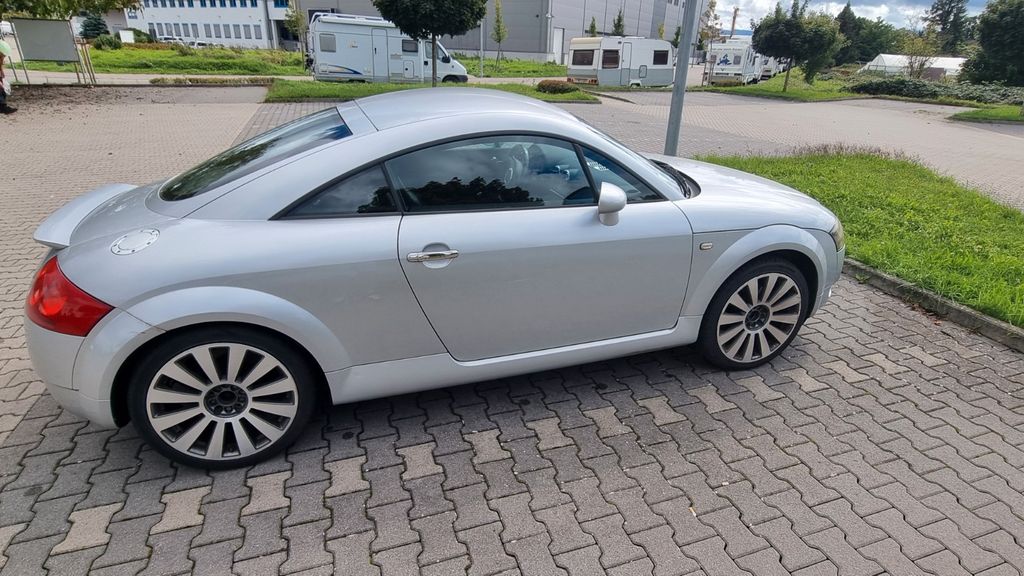 Audi TT 274.400 km 3.900 &euro; Emmendingen 79312