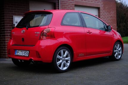 Toyota Yaris 189.000 km 4.350 &euro; Vlotho 32602