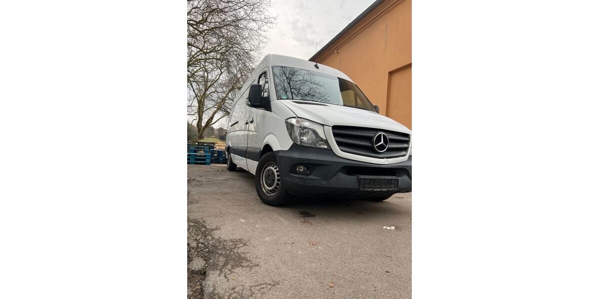 Mercedes-Benz Sprinter 235.976 km 17.850 &euro; Gladbeck 45968