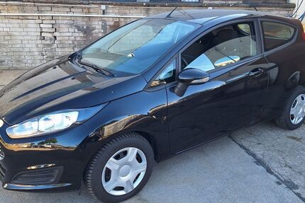 Ford Fiesta 129.877 km 3.999 € Lampertheim 68623