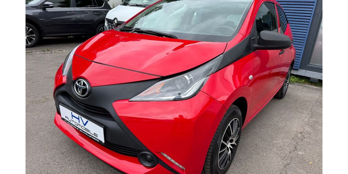 Toyota Aygo (X) 92.285 km 6.650 &euro; Schmallenberg 57392