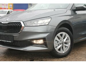 Fabia TSi Alu PDC LED AHK 5-JahreGara SOFORT !!