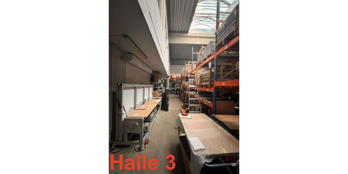 2 Gewerbehallen mit Büro- und Sozialflächen in verkehrsgünstiger Lage zimmer