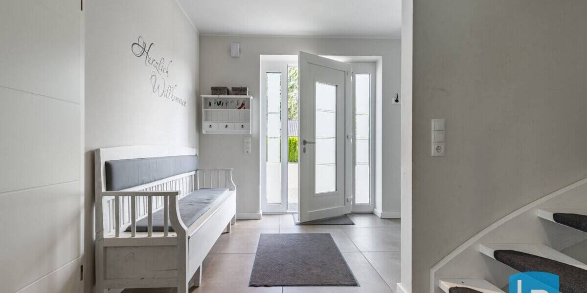Einfamilienhaus Eutin - 7 Zimmer, 194 m&sup2;, 729.000&euro; | Angebot:26557712