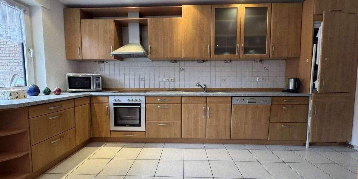Etagenwohnung Lohmar - 2 Zimmer, 89 m&sup2;, 259.000&euro; | Angebot:25773341