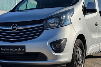 Opel Vivaro 155.000 km 15.400 &euro; Ebersbach an der Fils. 73061