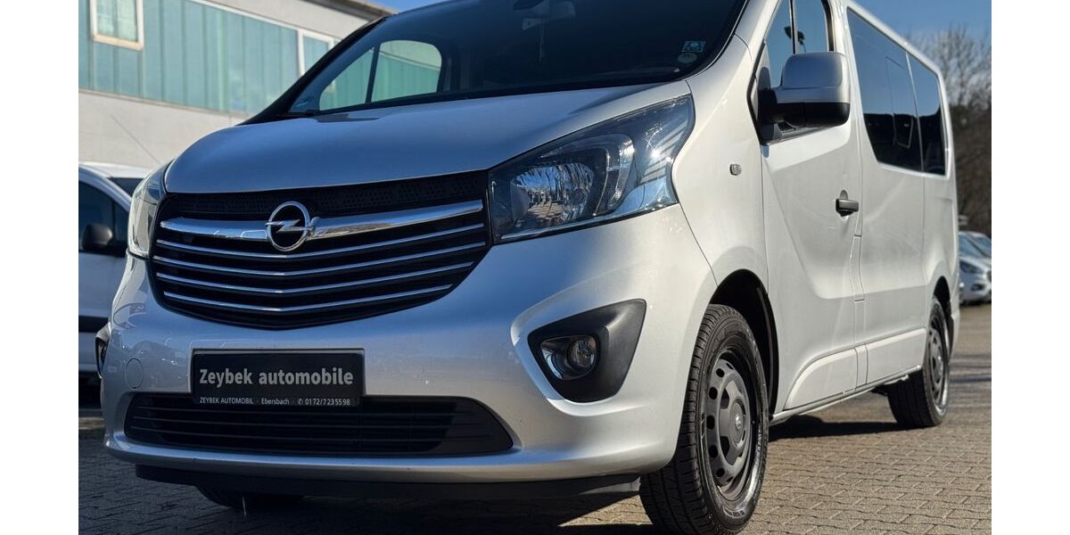 Opel Vivaro 155.000 km 15.950 &euro; Ebersbach an der Fils. 73061