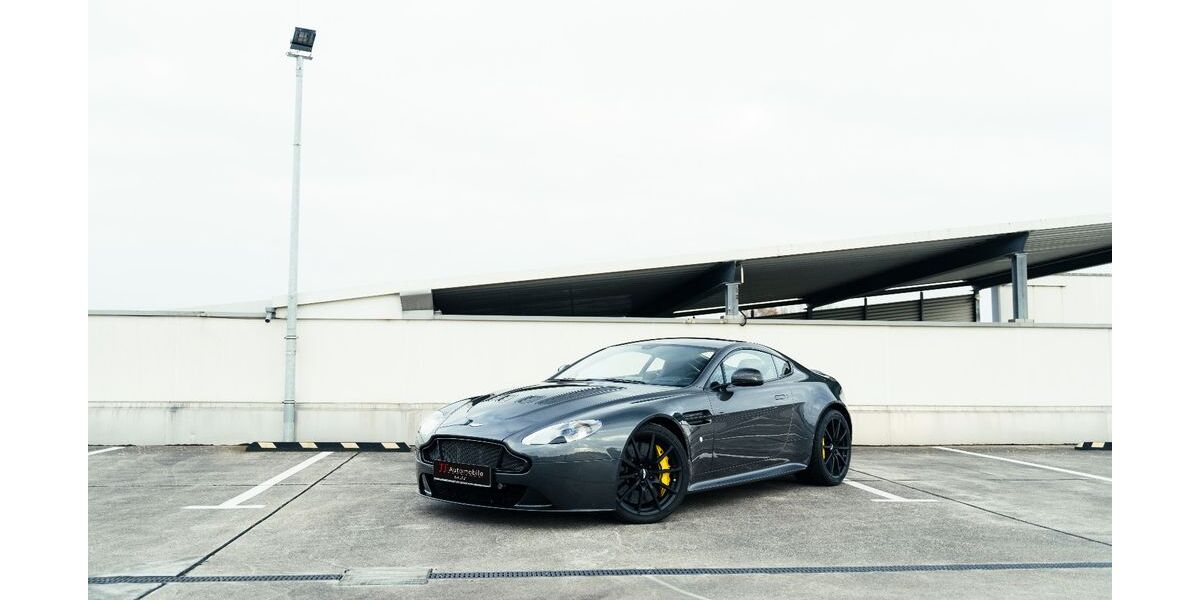 Aston Martin V12 Vantage 13.930 km 157.900 &euro; Stadtlohn 48703