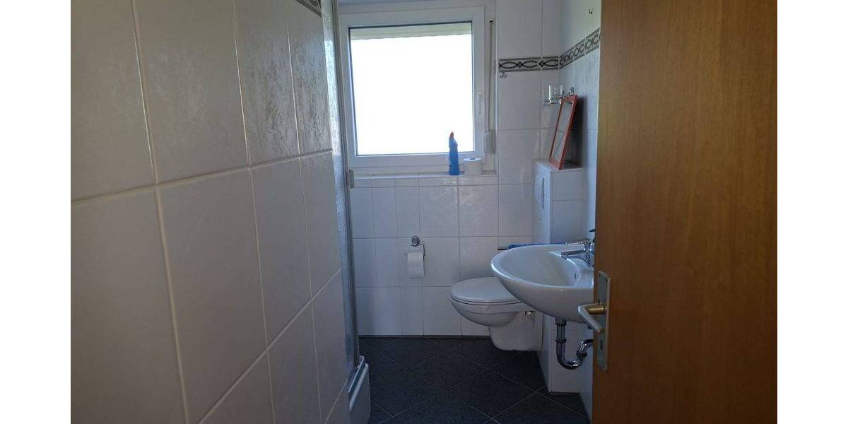 Etagenwohnung Wangerland Hooksiel - 3 Zimmer, 100 m&sup2;, 800&euro; | Angebot:26796592