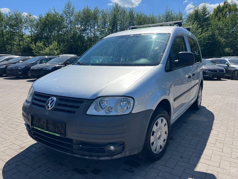 VW Caddy 279.243 km 3.490 € Neumünster 24539