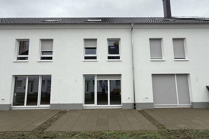 Reihenmittelhaus Neubau Erstbezug - Riedbahn