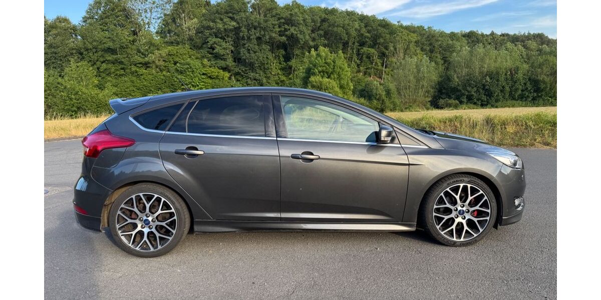 Ford Focus 167.000 km 15.000 &euro; Trierscheid 53520