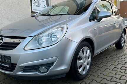 Opel Corsa 132.100 km 2.990 &euro; Butzbach 35510
