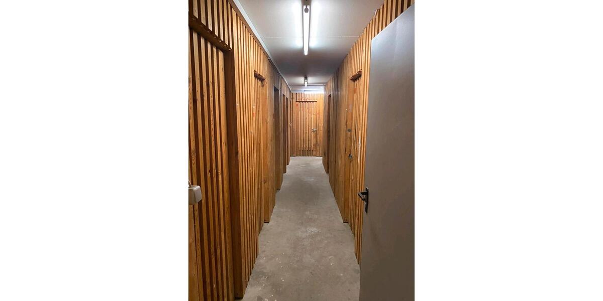 Etagenwohnung Bad Windsheim - 3 Zimmer, 100 m&sup2;, 225.000&euro; | Angebot:25899438