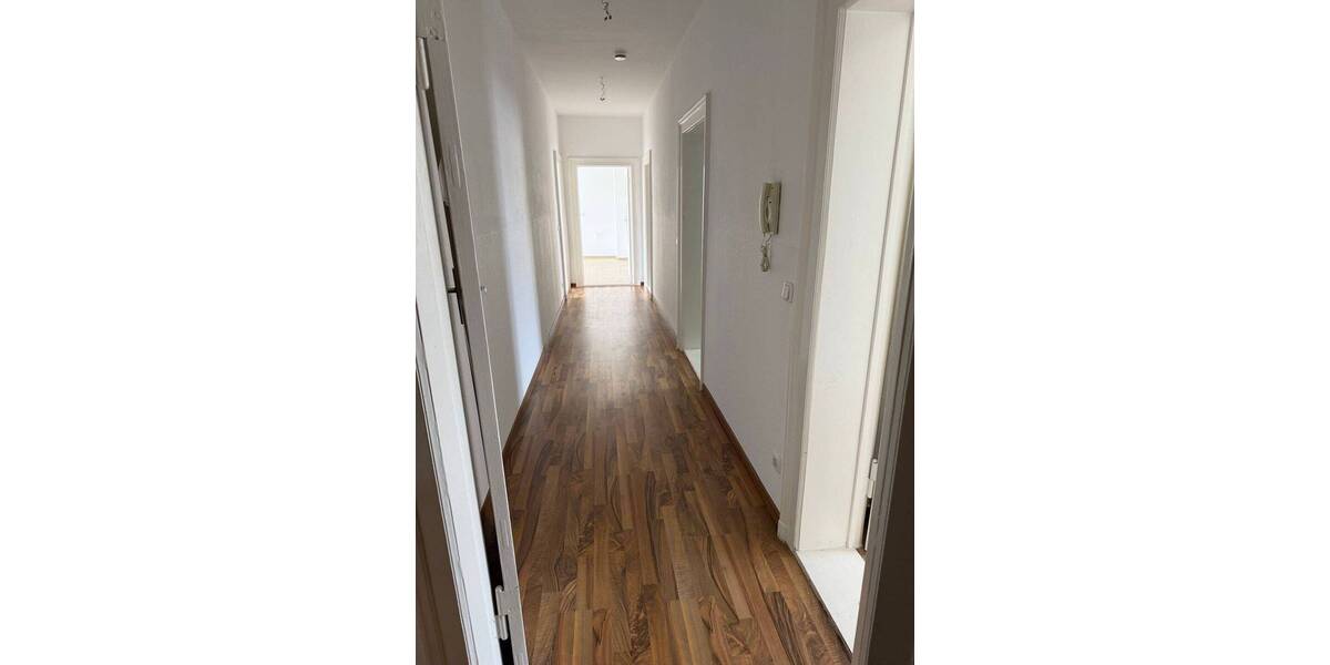 Etagenwohnung Frankfurt (Oder) Frankfurt - 3 Zimmer, 83 m&sup2;, 750&euro; | Angebot:26345361