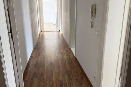 Wohnung Frankfurt (Oder) Frankfurt - 3 Zimmer, 83 m&sup2;, 750&euro; | Angebot:26345361