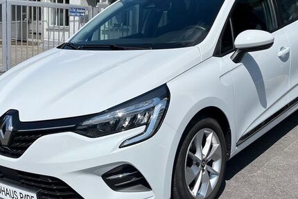 Renault Clio 47.480 km 12.699 &euro; Iserlohn 58640