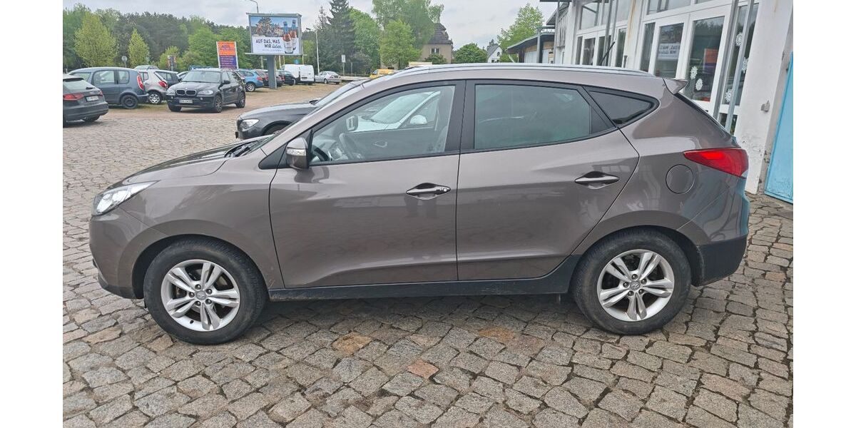 Hyundai ix35 98.200 km 8.990 &euro; Eberswalde 16227