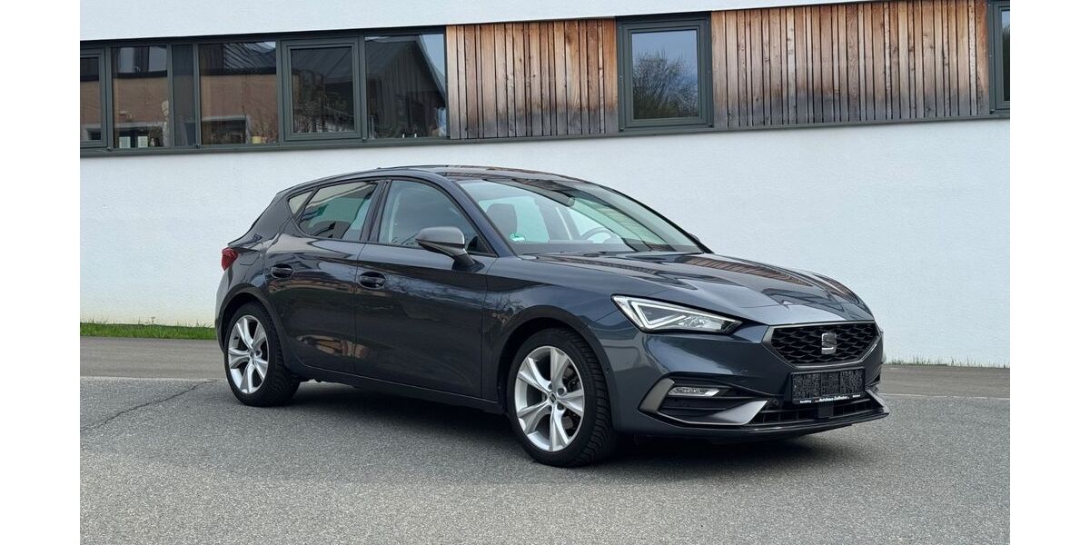 Seat Leon 65.287 km 16.690 &euro; Zwiesel 94227