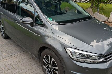 VW Touran 153.500 km 17.700 &euro; Eldingen 29351
