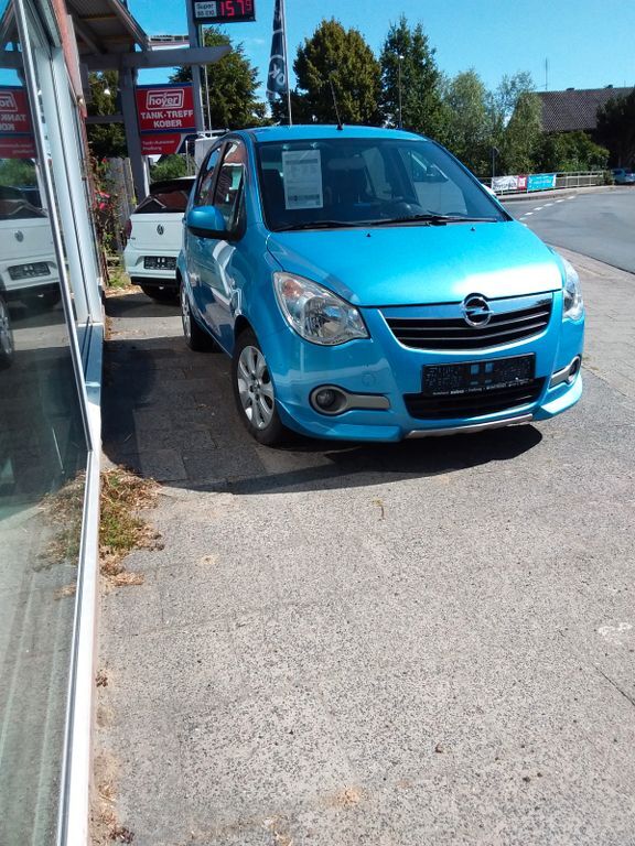 Opel Agila 136.230 km 4.440 € Freiburg 21729