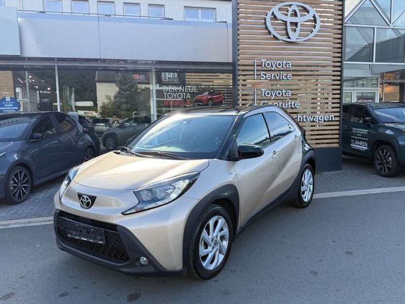 Aygo (X)