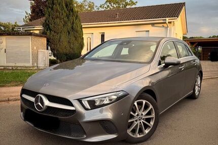 Mercedes-Benz A 200 120.500 km 16.900 &euro; Leichlingen 42799