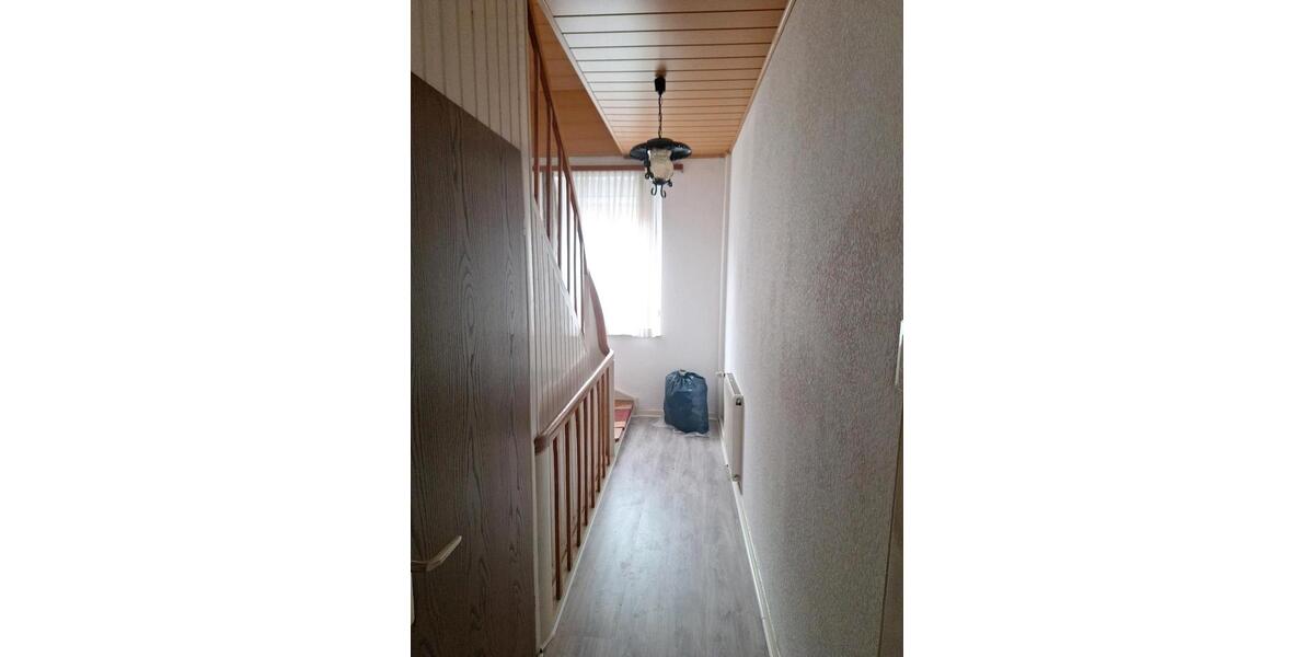 Etagenwohnung Uedem - 4 Zimmer, 100 m&sup2;, 1.180&euro; | Angebot:26382985