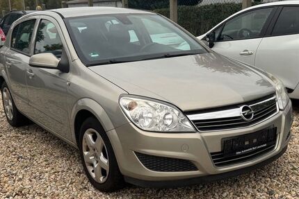 Opel Astra 145.621 km 3.999 € Bad Lauchstädt 06246