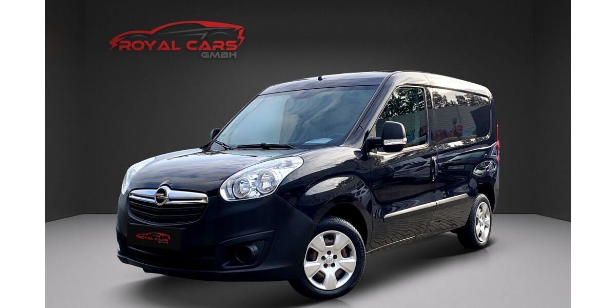 Opel Combo 131.401 km 7.990 &euro; Hamburg 22111