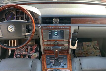 VW Phaeton 269.000 km 5.699 &euro; Berlin 10829