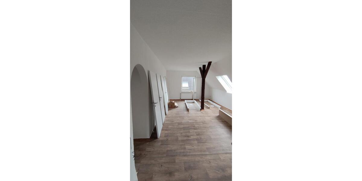 Dachgeschoßwohnung Espelkamp - 3 Zimmer, 98 m&sup2;, 850&euro; | Angebot:25217962