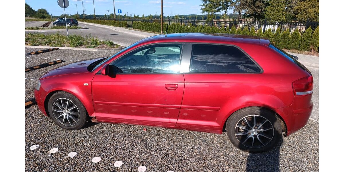 Audi A3 348.000 km 1.300 &euro; Rosenheim 83022