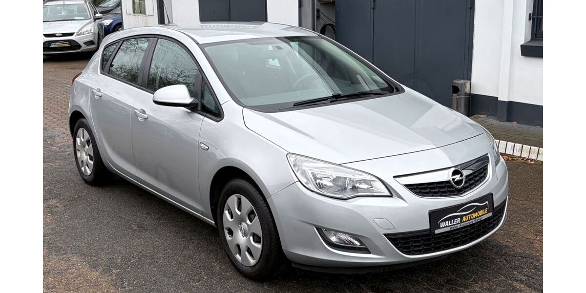 Opel Astra 131.000 km 5.490 &euro; Bremen 28219