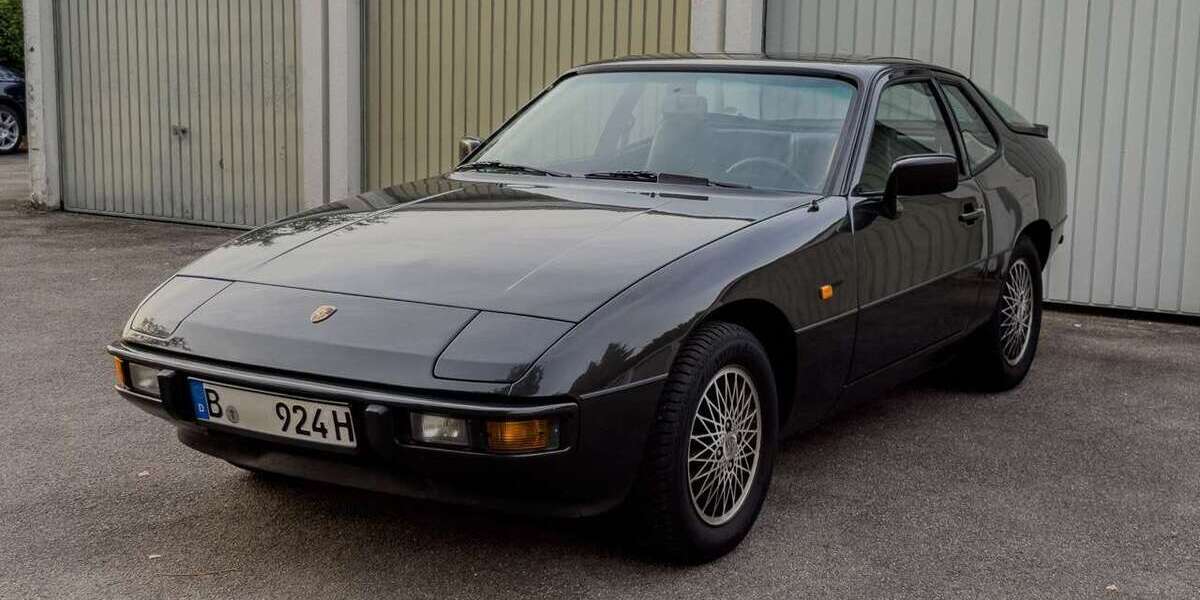 Porsche 924 68.994 km 16.999 &euro; Utting am Ammersee 86919