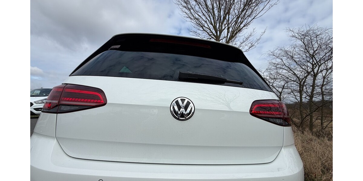 VW Golf 78.250 km 23.950 &euro; Königs Wusterhausen 15711