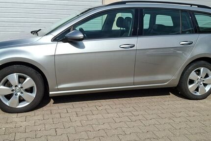 VW Golf 148.800 km 9.500 &euro; Hüttlingen 73460
