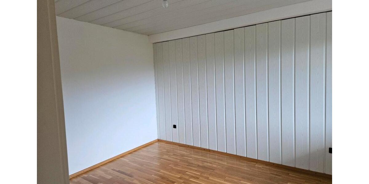 Etagenwohnung Saarbrücken Brebach-Fechingen - 1 Zimmer, 56 m&sup2;, 129.000&euro; | Angebot:26410254
