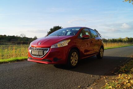 Peugeot 208 75.600 km 5.800 € Bremen 28279