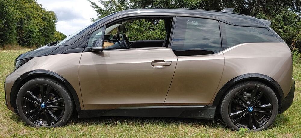 i3