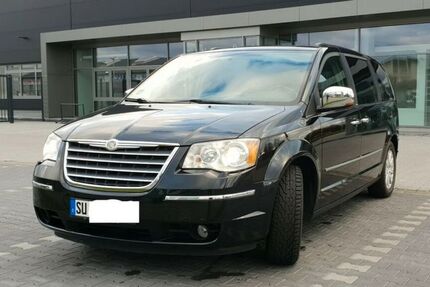 Chrysler Grand Voyager 212.000 km 7.900 &euro; Bornheim 53332
