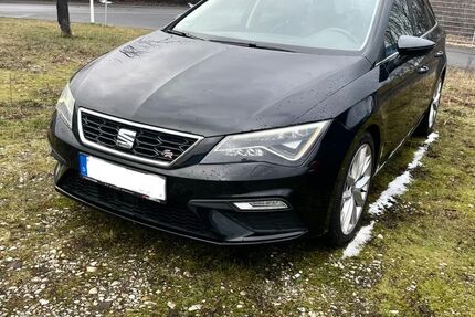 Seat Leon 228.000 km 8.500 &euro; Taucha 04425