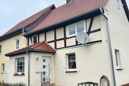 Haus Haunetal - 6 Zimmer, 150 m&sup2;, 180.000&euro; | Angebot:26933139