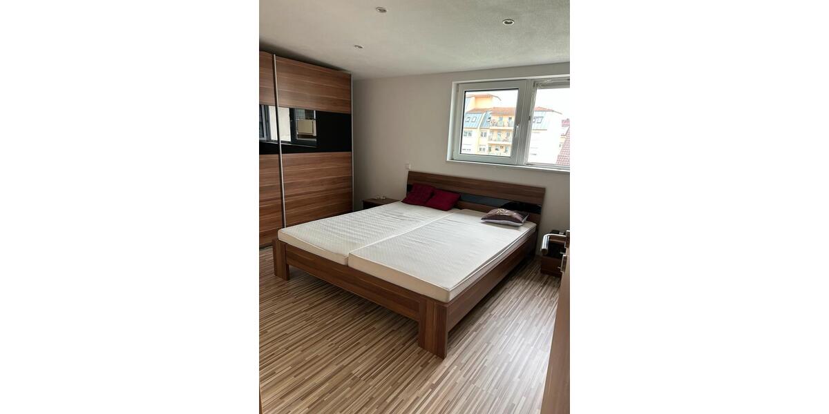 Maisonettenwohnung Pforzheim Nordstadt - 3 Zimmer, 153 m&sup2;, 1.400&euro; | Angebot:26663430