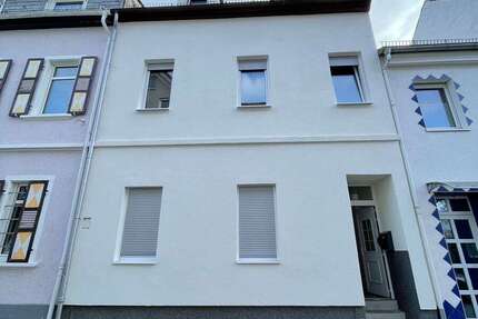 Haus Worms - 9 Zimmer, 138 m&sup2;, 318.000&euro; | Angebot:26389032