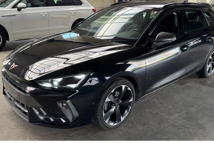 Cupra Leon 35.610 km 25.899 &euro; Chemnitz 09125