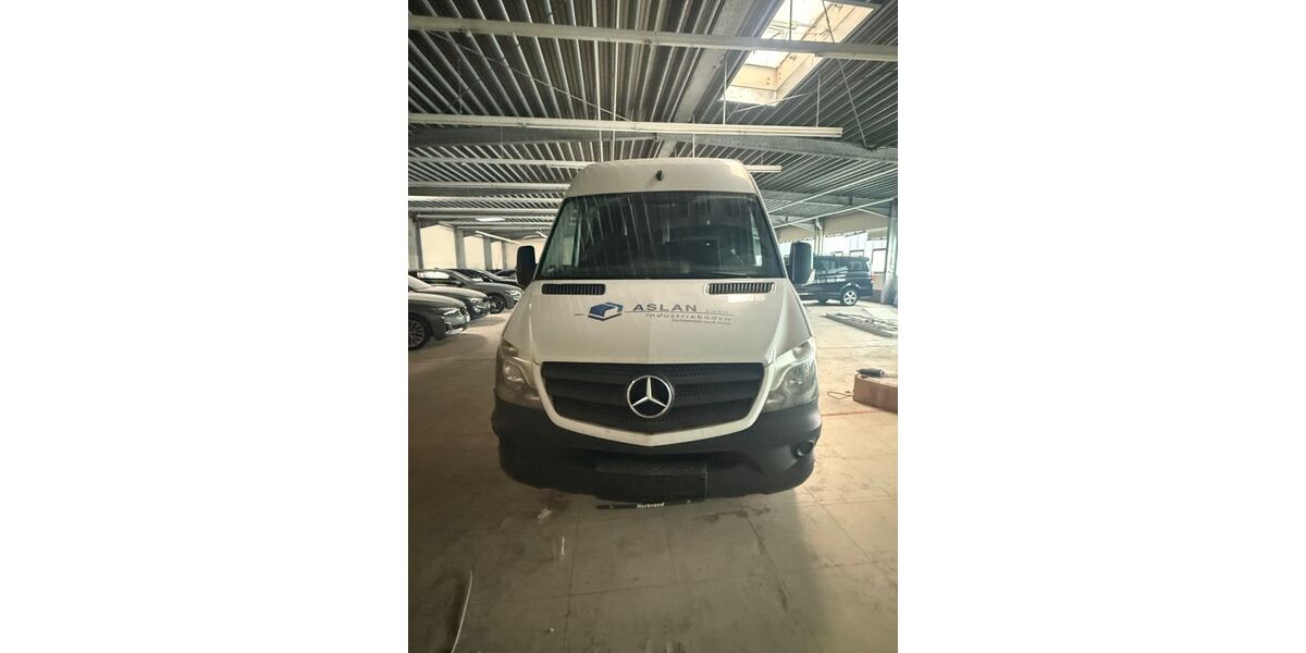 Mercedes-Benz Sprinter 580.000 km 12.100 &euro; Bocholt 46395