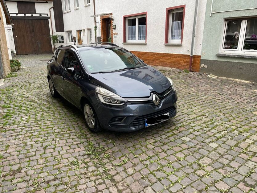 Renault Clio 72.000 km 10.100 € Callbach 67829